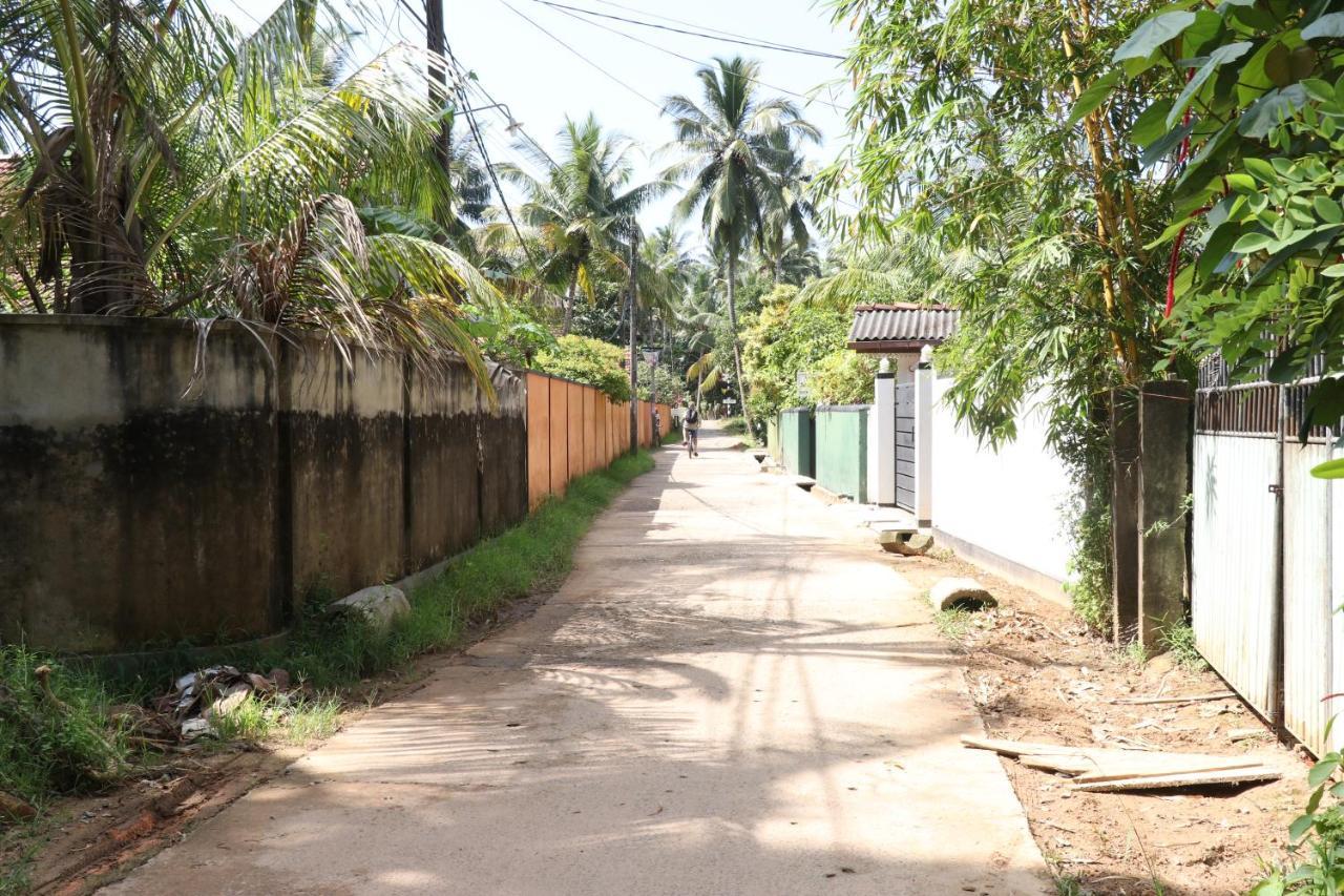 New Nature Garden Hikkaduwa Apartment Exterior photo